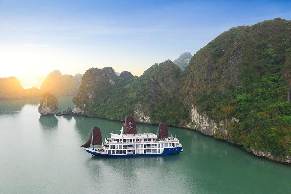 Hotel Lapinta Boutique Cruises Hạ Long Exterior foto